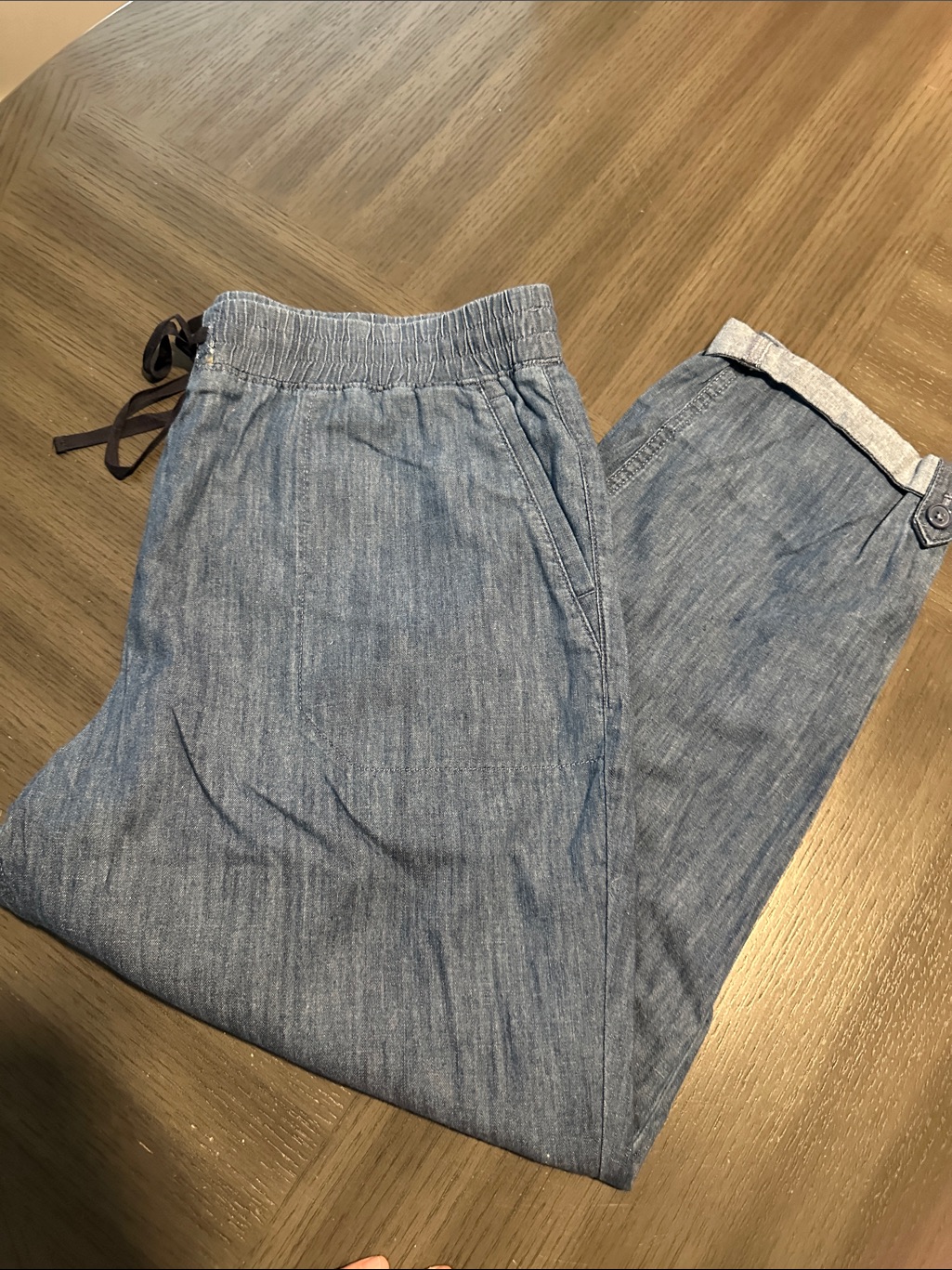 Talbots Light Denim Blue Cropped Pants